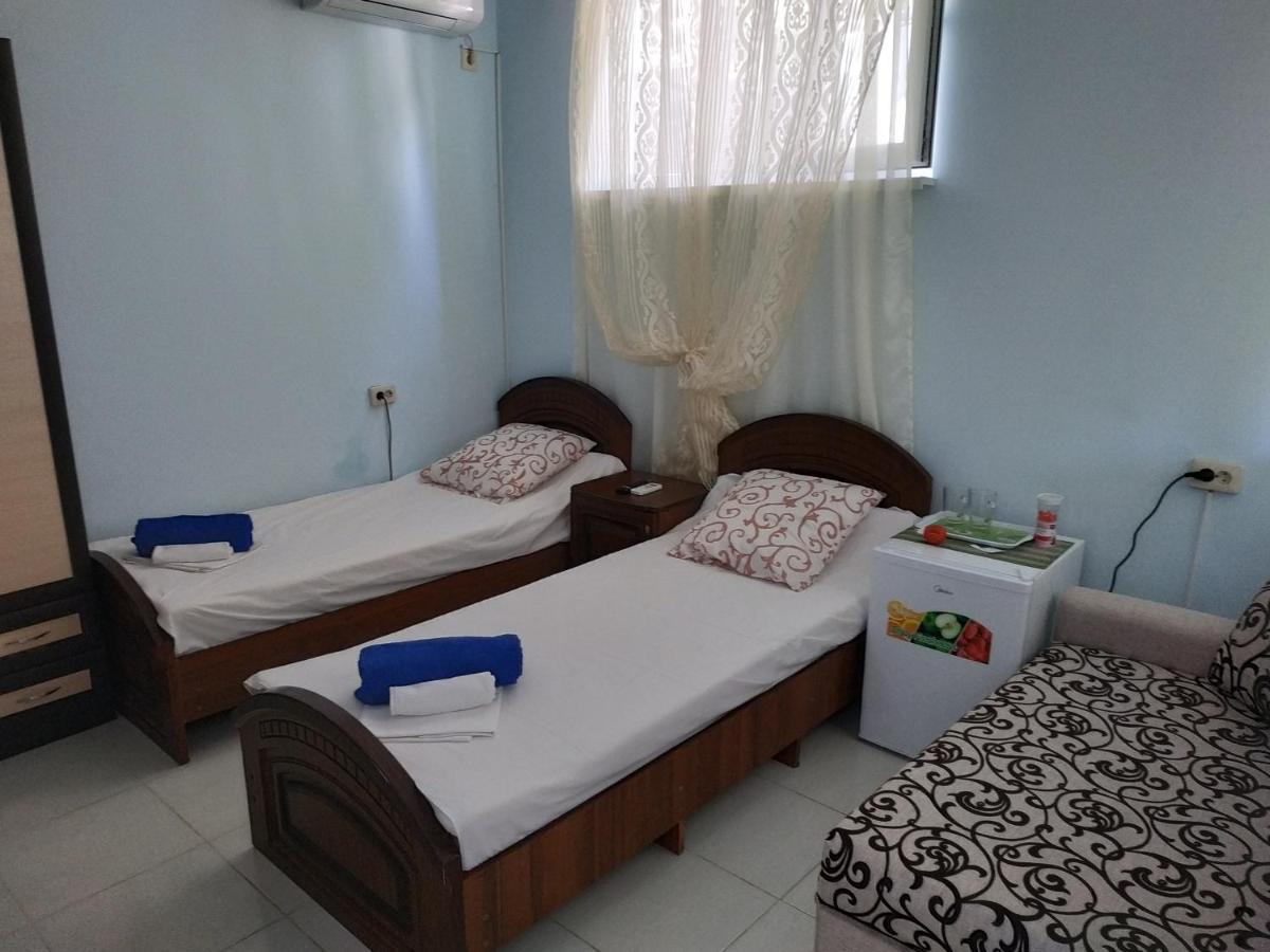 Guest House U Antoniny กากรา ภายนอก รูปภาพ