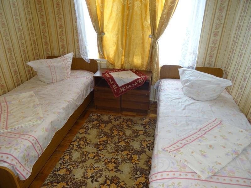 Guest House U Antoniny กากรา ภายนอก รูปภาพ