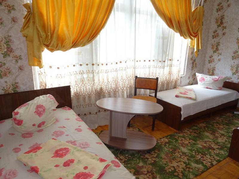 Guest House U Antoniny กากรา ภายนอก รูปภาพ